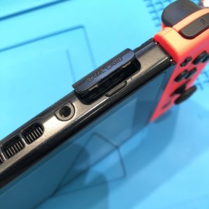 任天堂switch ゲームカードスロット交換修理