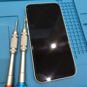iPhone13 液晶交換
