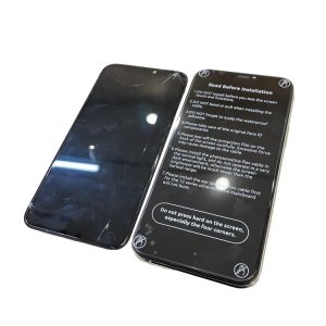 iPhone11 フロントパネル交換