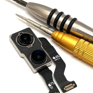 iPhone11 アウトカメラ交換