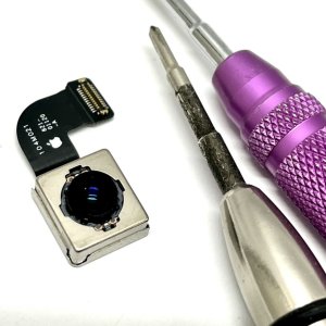 iPhoneSE2 アウトカメラ交換