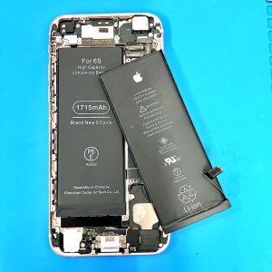 iPhone6s バッテリー交換