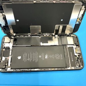 iPhoneSE2 水没修理