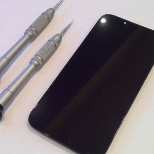 iPhone13パネル交換