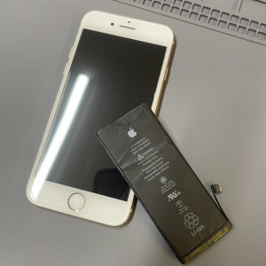 iPhone8 バッテリー交換