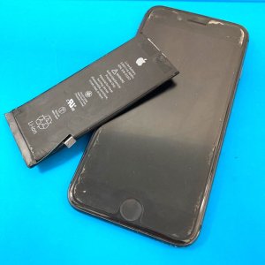 iPhone8 バッテリー交換