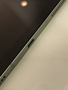 iPad Air4 ドックコネクタ交換