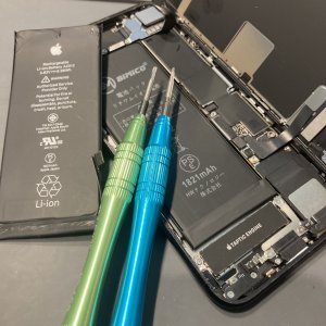 iPhoneSE2 バッテリー 交換修理 即日