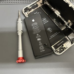iPhone8 バッテリー交換修理 即日