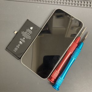 iPhone12 バッテリー 交換修理 即日
