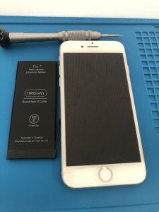 iPhone7 バッテリー交換