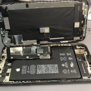 iPhoneXS 無料診断 バッテリー交換