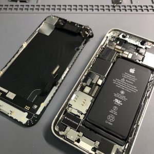 iPhone12mini 落下亀裂 パネル交換
