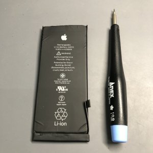 iPhone SE2   バッテリー交換