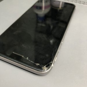 iPhone 8　パネル交換