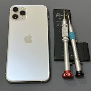 iPhone11Pro (アイフォンイレブンプロ) バッテリー交換