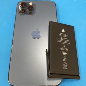 iPhone12　バッテリー交換修理