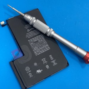 iPhone12ProMax　バッテリー交換