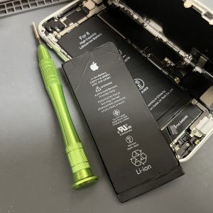iPhone8 バッテリー交換 即日修理