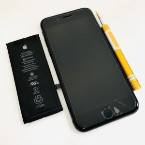 iPhone8 バッテリー交換修理