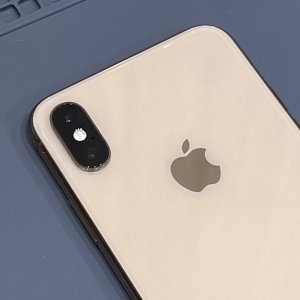 iPhoneXS アウトカメラ交換
