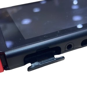 Nintendo Switch ゲームカードスロット修理