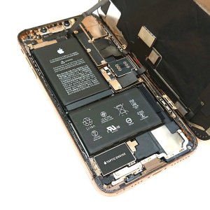 iPhoneXS max バッテリー交換