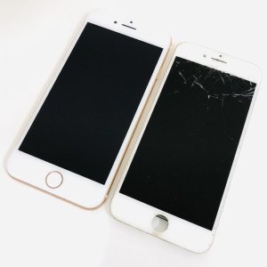 iPhone8 フロントパネル交換修理
