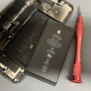 iPhone12Pro バッテリー交換 即日修理