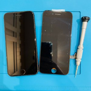 iPhone8 液晶交換修理
