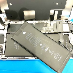 iPhone8　バッテリー交換修理