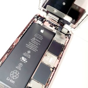iPhone6S バッテリー交換