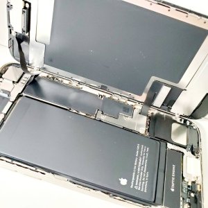 iPhoneSE3 バッテリー交換