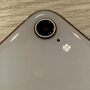 iPhone8 アウトカメラ修理