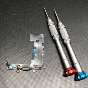 iPhone8 ライトニング交換