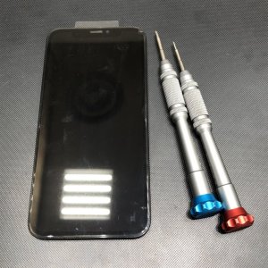 iPhoneXS 液晶交換