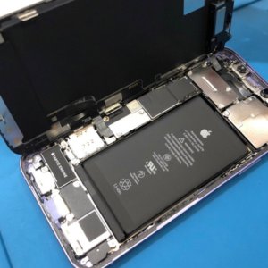 iPhone12   タッチ不良 液晶交換