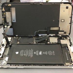 iPhone11 バッテリー交換