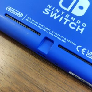 Nintendo Switch ニンテンドースイッチライト ドッグコネクター修理