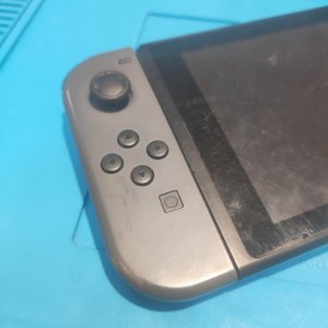 Nintendo Switch ニンテンドースイッチ レール交換修理