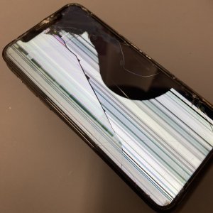 iPhoneXS　液晶交換