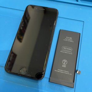 iPhone8 バッテリー交換