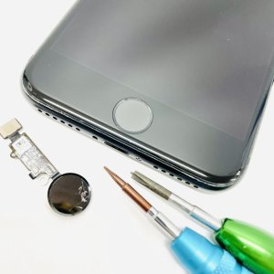 iPhone7 ホームボタン交換修理