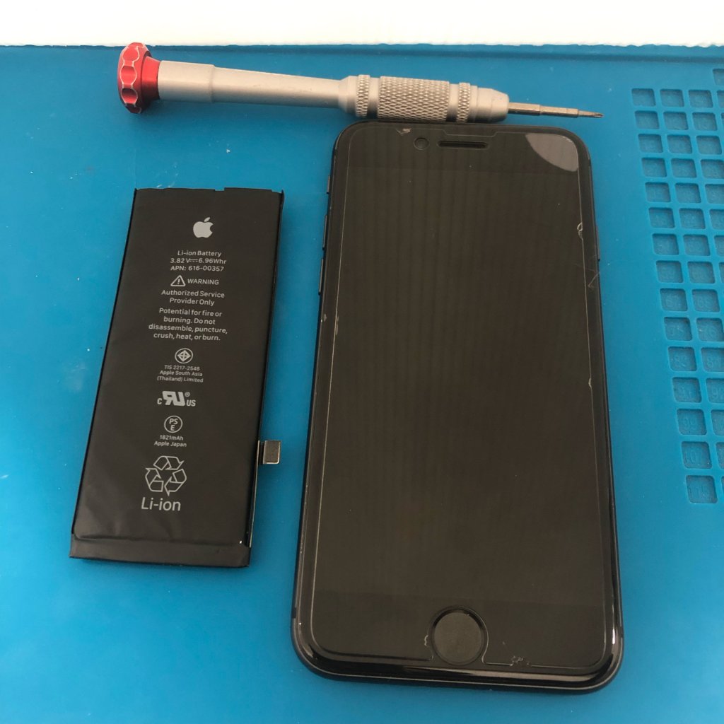 iPhone8 バッテリー交換