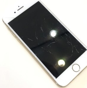 iPhone8 フロントパネル交換