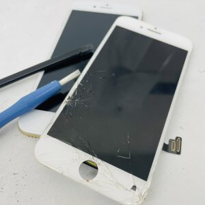 iPhone7 フロントパネル交換修理