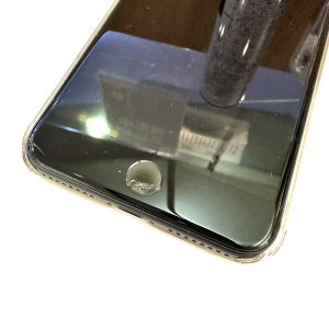 iPhone8Plus　ホームボタン修理