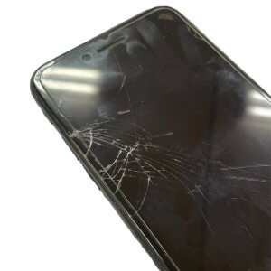 iPhoneSE2 フロントパネル交換