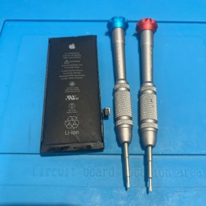 iPhone8 バッテリー交換