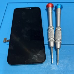 iPhone12mini 画面交換